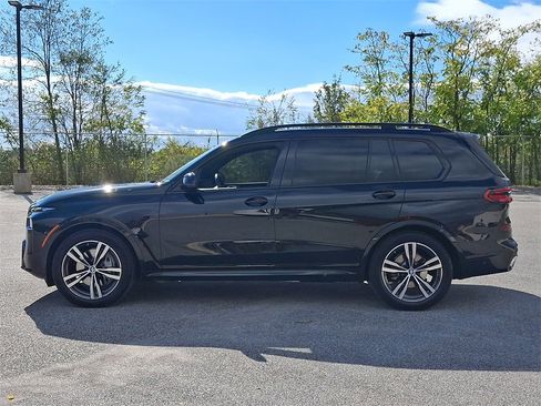 Certified 2023 BMW X7 xDrive40i w/ Executive Package image 8