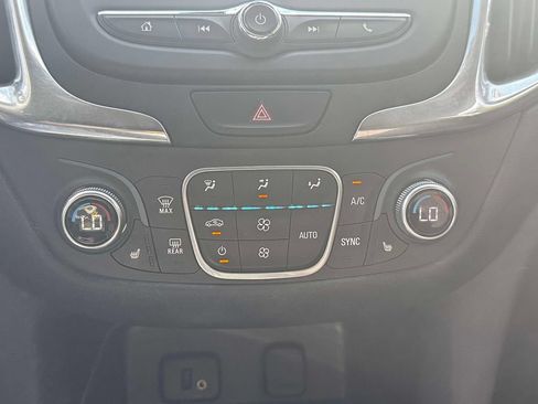 Used 2018 Chevrolet Equinox LT AWD/4WD image 28