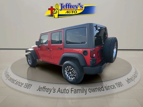 Used 2014 Jeep Wrangler Unlimited Sport w/ Quick Order Package 24S AWD/4WD image 4