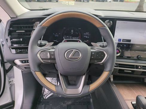 Used 2026 Lexus RX 350 FWD image 17