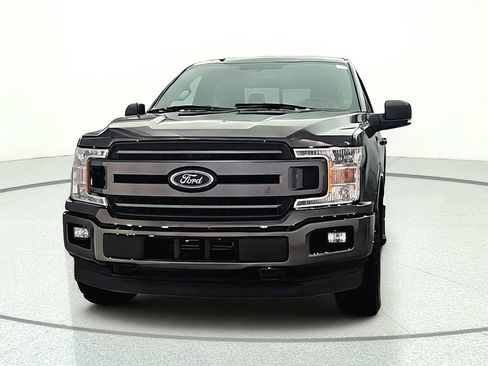 Used 2018 Ford F150 XLT w/ Equipment Group 302A Luxury AWD/4WD image 9