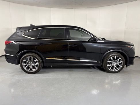 Used 2024 Acura MDX FWD w/ Technology Package image 9