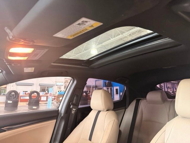 Used 2020 Honda Civic EX-L image 18