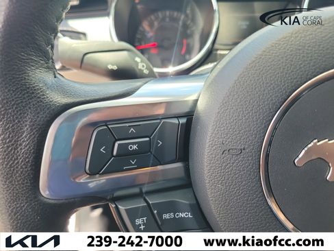 Used 2016 Ford Mustang GT Premium RWD image 25