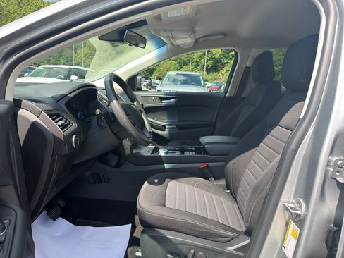 Used 2020 Ford Edge SE AWD/4WD image 10