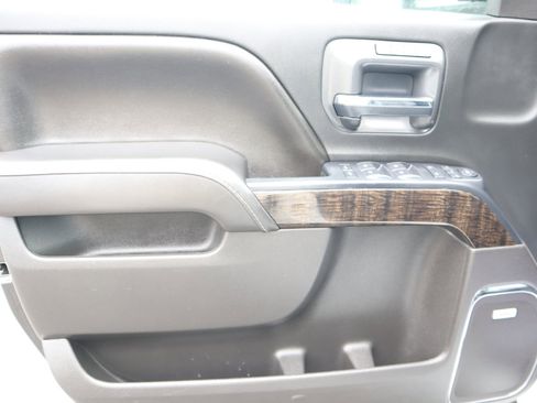 Used 2016 GMC Sierra 2500 Denali w/ Duramax Plus Package image 15