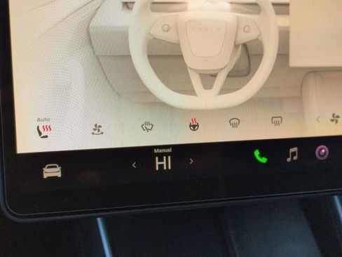 Used 2026 Tesla Model Y Long Range image 22