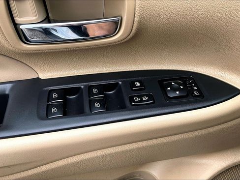 Used 2020 Mitsubishi Outlander GT image 34