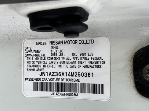 Used 2004 Nissan 350Z Touring image 20