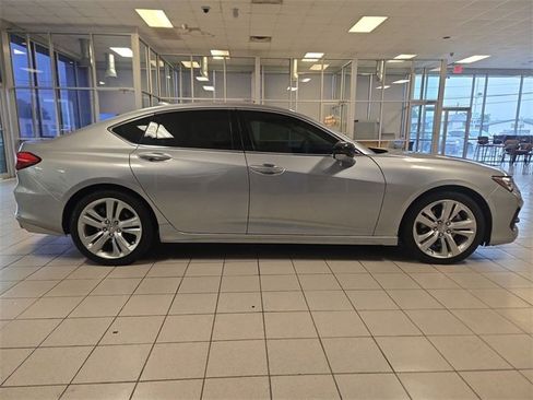 Used 2023 Acura TLX w/ Technology Package image 9