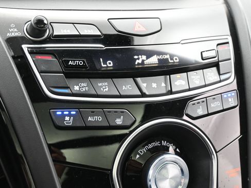 Used 2023 Acura RDX AWD w/ Advance Package image 21