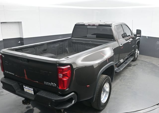 Used 2021 Chevrolet Silverado 3500 High Country w/ Snow Plow Prep/Camper Package AWD/4WD image 43