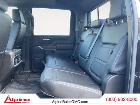 Used 2022 GMC Sierra 3500 Denali image 13