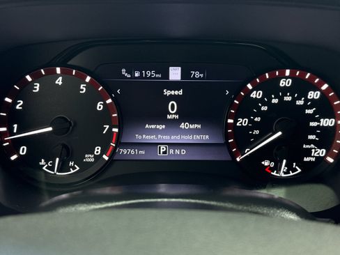 Used 2022 Nissan Frontier Pro-X RWD image 22