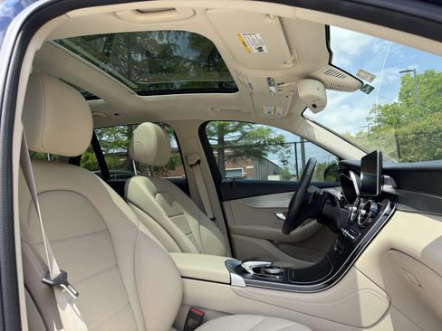 Used 2019 Mercedes-Benz GLC 300 image 31