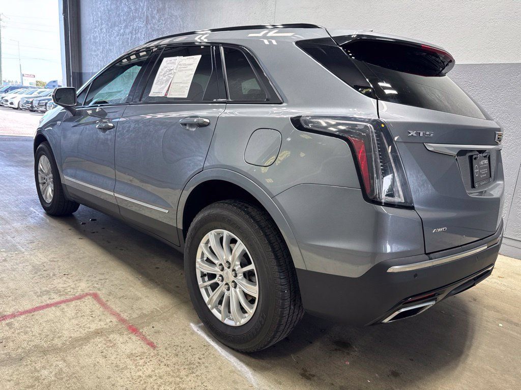 Used 2020 Cadillac XT5 Sportv AWD/4WD image 3