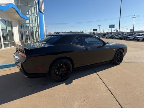 Used 2008 Dodge Challenger SRT8 image 9