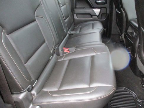 Used 2015 Chevrolet Silverado 2500 LTZ image 24