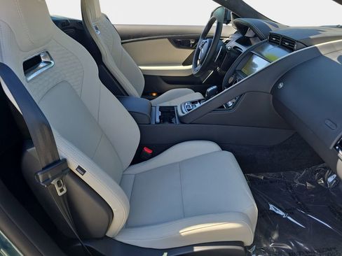 Used 2024 Jaguar F-TYPE Coupe AWD image 10