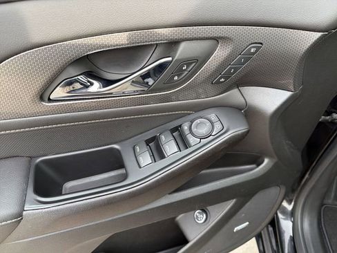 Certified 2023 Chevrolet Traverse Premier image 15