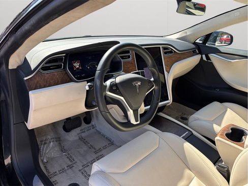 Used 2018 Tesla Model S 75D image 6