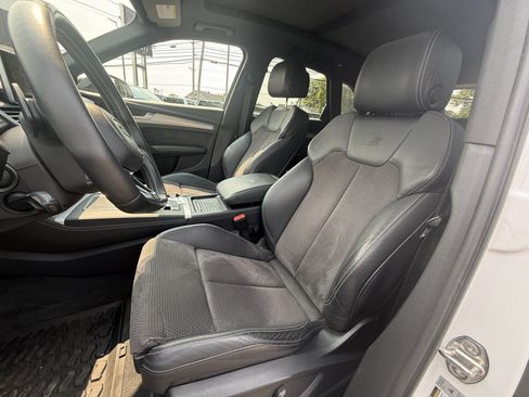 Used 2019 Audi SQ5 Premium Plus w/ Premium Plus Package AWD/4WD image 9