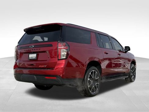 Used 2024 Chevrolet Suburban RST w/ Luxury Package image 4