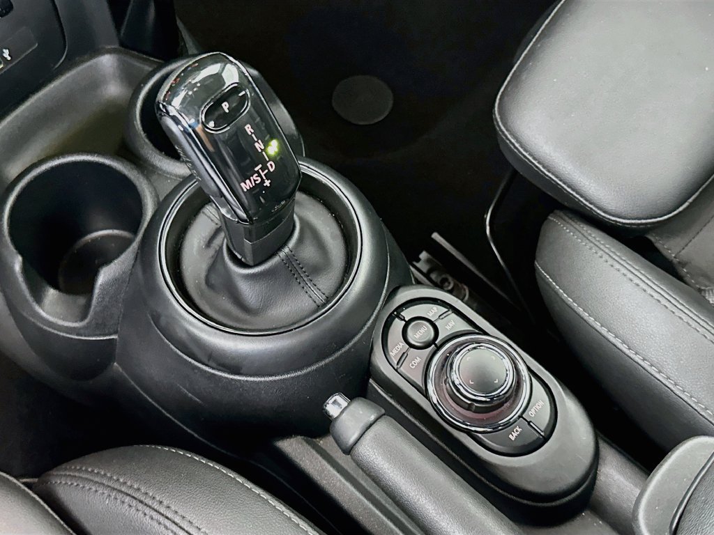 Used 2024 MINI Cooper S FWD image 17