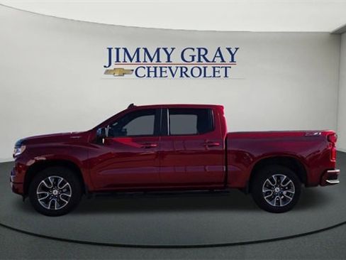 Used 2022 Chevrolet Silverado 1500 RST w/ Z71 Off-Road Package image 6