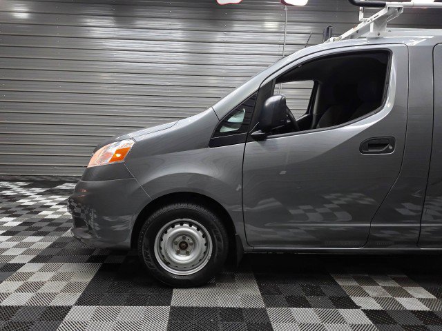 Used 2020 Nissan NV200 S FWD image 31