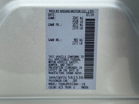 Used 2025 Nissan Leaf S image 39