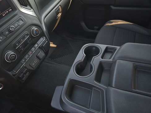 Used 2024 Chevrolet Silverado 2500 Custom w/ Custom Convenience Package image 20