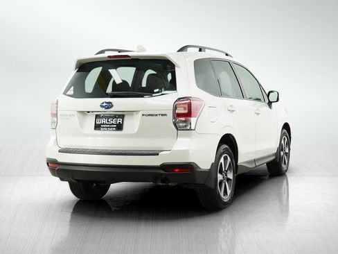 Used 2018 Subaru Forester 2.5i Premium AWD/4WD image 5