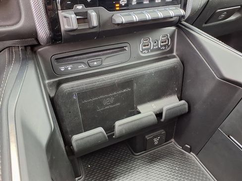 Used 2019 RAM 1500 Limited image 7