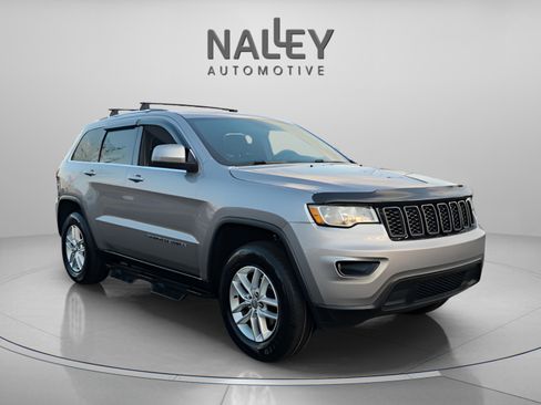 Used 2018 Jeep Grand Cherokee Laredo image 8