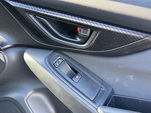 Used 2023 Subaru Crosstrek 2.0i Premium image 38