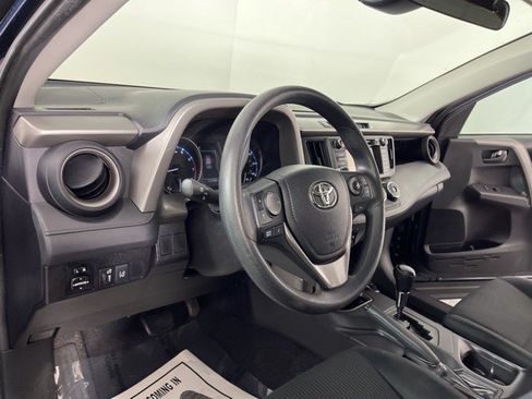 Used 2017 Toyota RAV4 LE FWD image 16