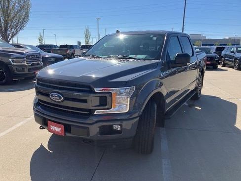 Used 2020 Ford F150 XLT w/ Equipment Group 302A Luxury AWD/4WD image 3