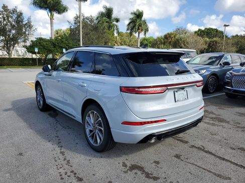 New 2026 Lincoln Corsair Grand Touring AWD/4WD image 3