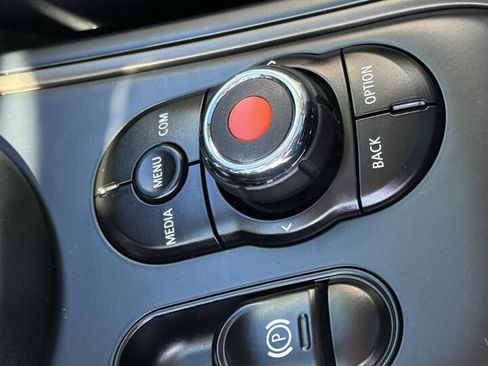 Used 2019 MINI Cooper Countryman S w/ Premium Package FWD image 13