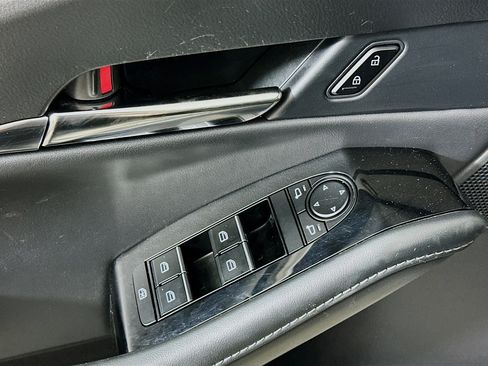 Used 2025 MAZDA CX-30 AWD 2.5 S w/ Preferred Package image 15