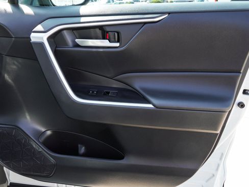 Certified 2025 Toyota RAV4 XLE Premium AWD/4WD image 29