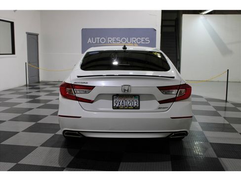 Used 2022 Honda Accord Sport image 5