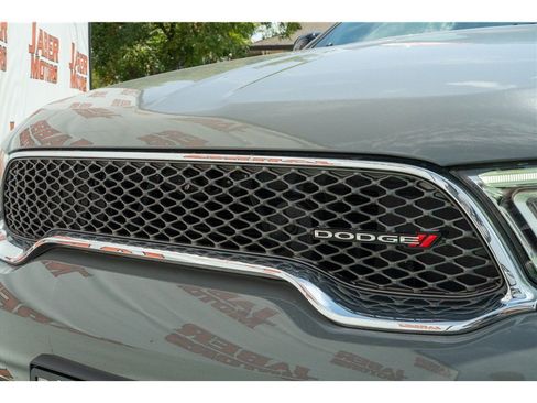 Used 2023 Dodge Durango SXT AWD/4WD image 25