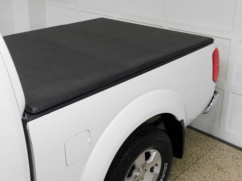 Used 2010 Suzuki Equator 2WD Extended Cab image 25