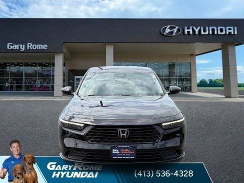 Used 2023 Honda Accord EX image 10