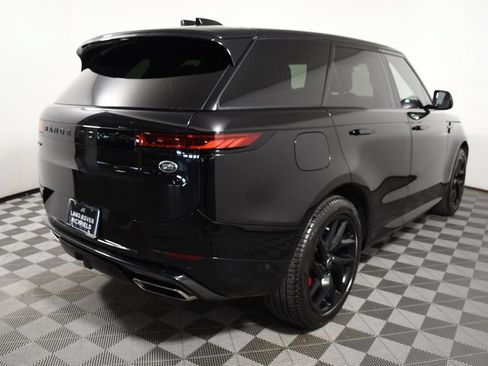 Used 2023 Land Rover Range Rover Sport SE Dynamic AWD/4WD image 6