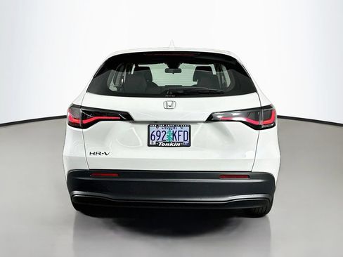 Used 2025 Honda HR-V LX image 7