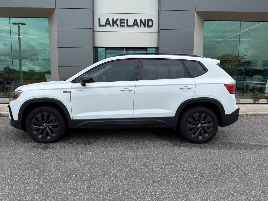 Used 2022 Volkswagen Taos S FWD image 4