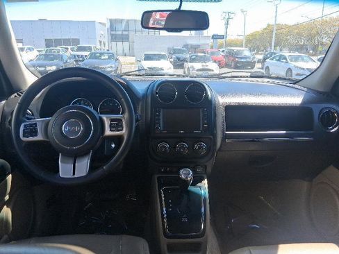 Used 2013 Jeep Patriot Limited w/ Sun/Sound Group FWD image 29